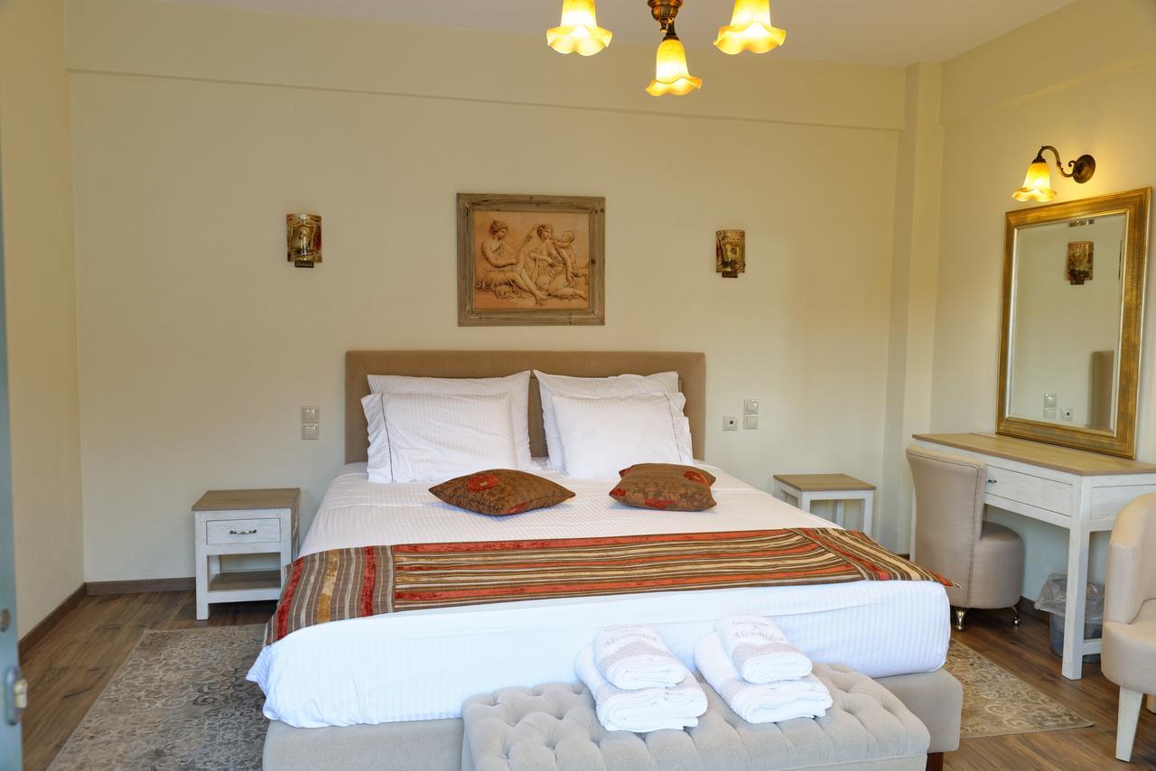 Alexandra Hotel Kalentzi Eksteriør bilde